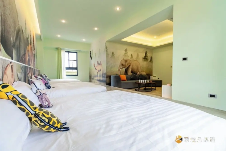 Standard Family room