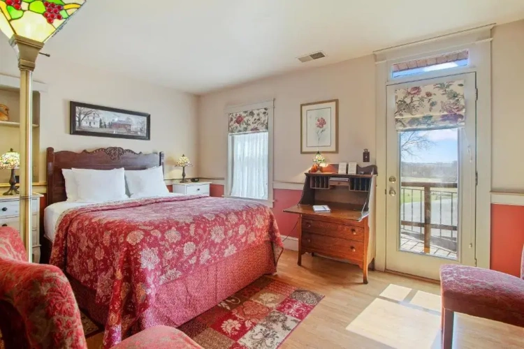 Standard Double room with balcony