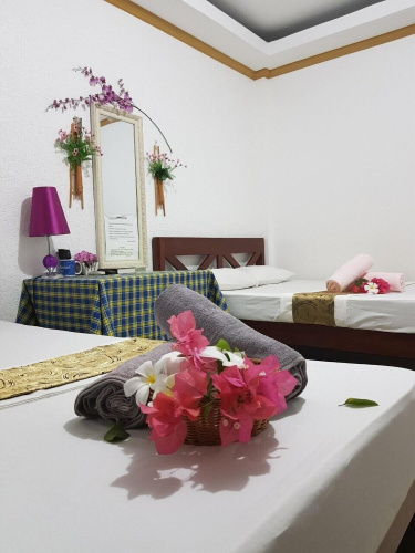 Hanbee's Flower Garden Resort
