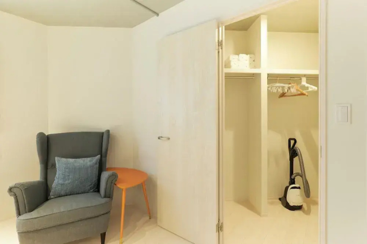 River Residence BOTAN by Tranova