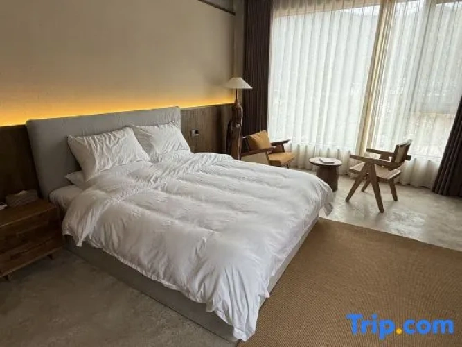 Standard Double room with view