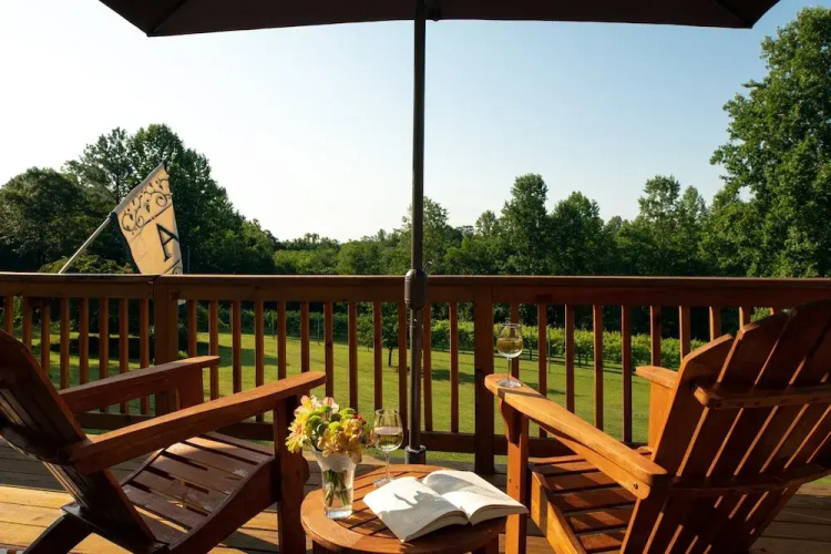 Arcady Vineyard Bed & Breakfast