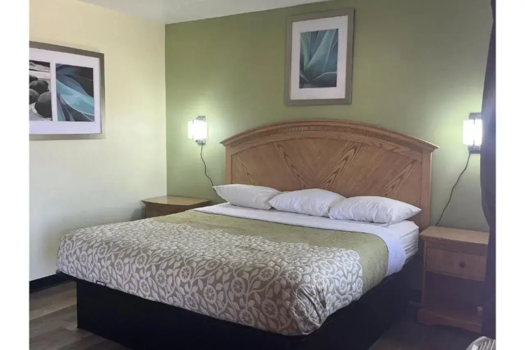 Washington Motel By OYO