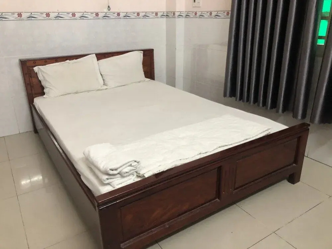 Bach Dang Hotel