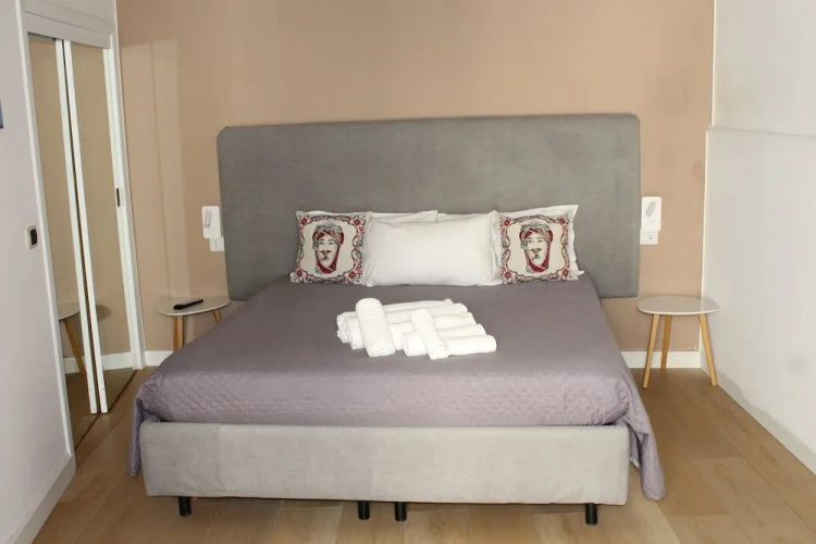 Standard Double room with view