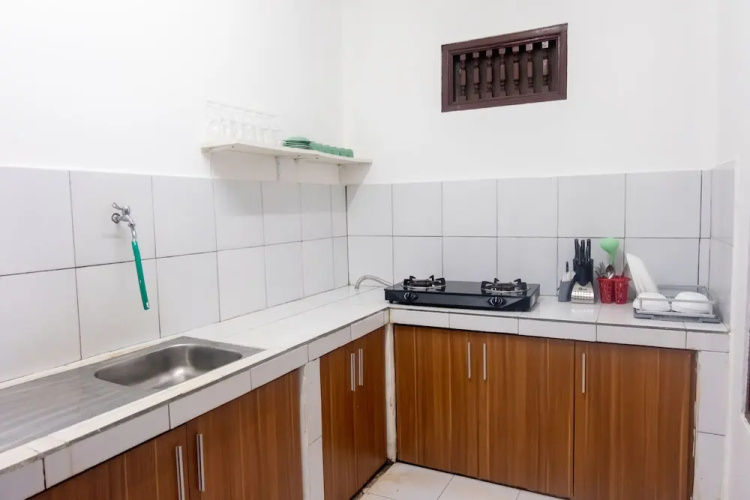 Sandora Homestay by Supala