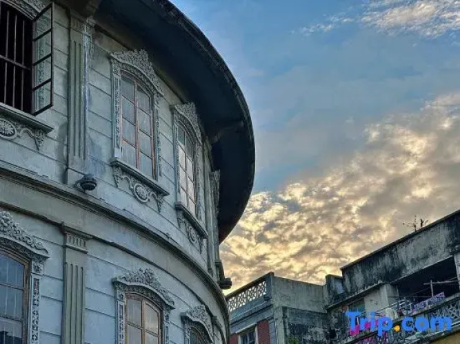 Jingpin Fangwu Hotel