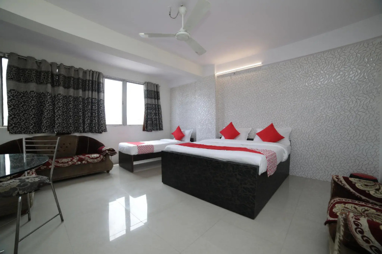 OYO 29093 Hotel A3 & Restaurant