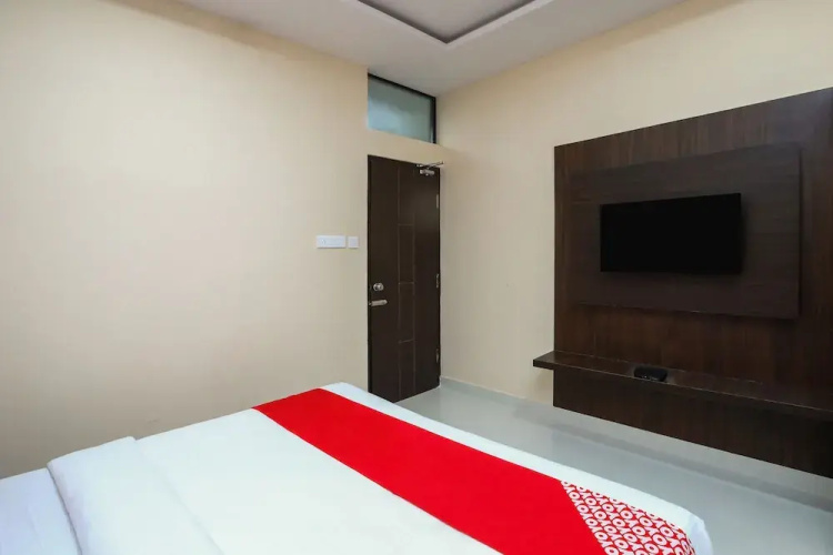 Suvarna Suites