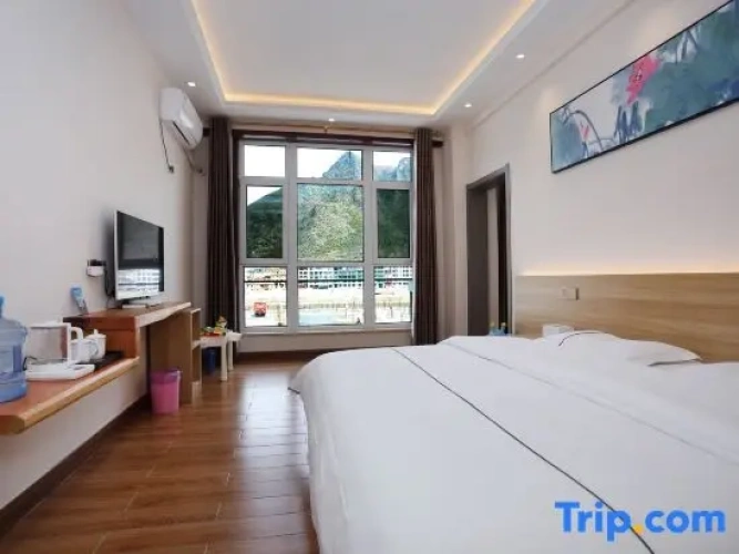 Family Suite with river view