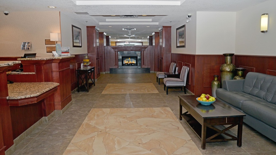 Holiday Inn Express & Suites Hinton photo 18