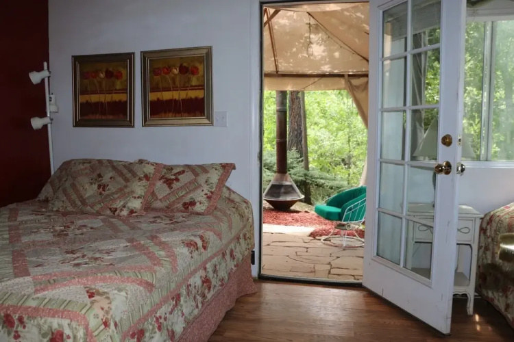 Apple Creek Cottages