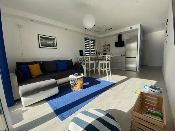 2 Bedrooms Apartment