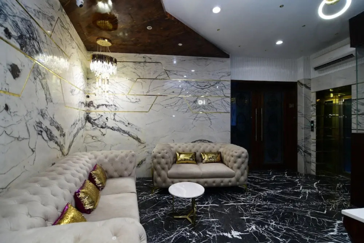 Hotel Om Stay Well
