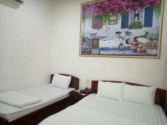 Standard Triple room