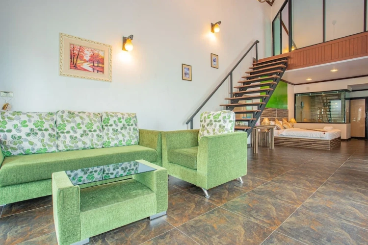 2 Bedrooms Villa