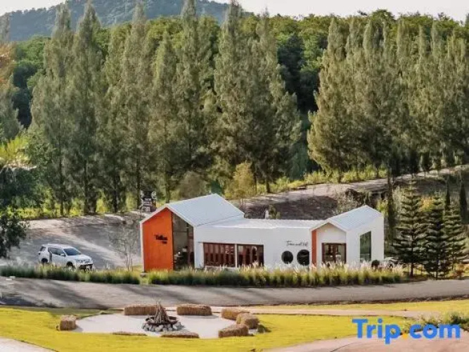 Sol Glamping at Khao Yai