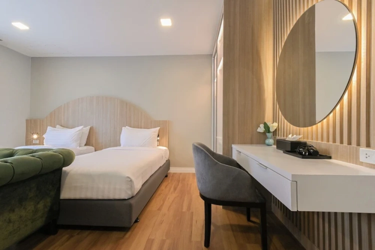 Deluxe Twin room