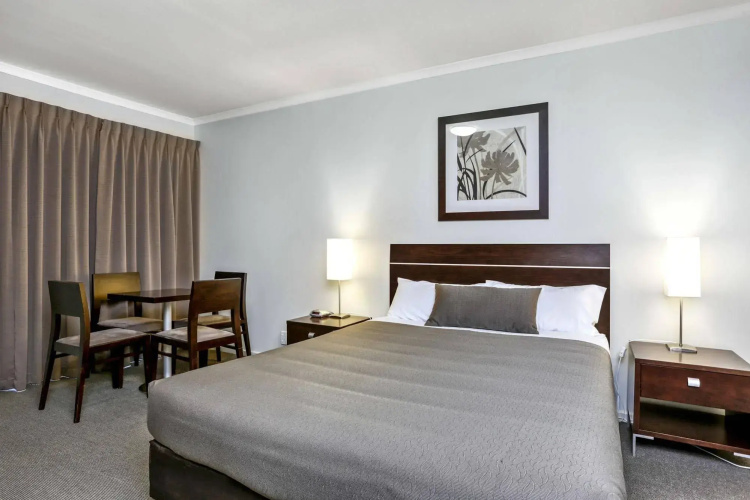 Elm Tree Motel