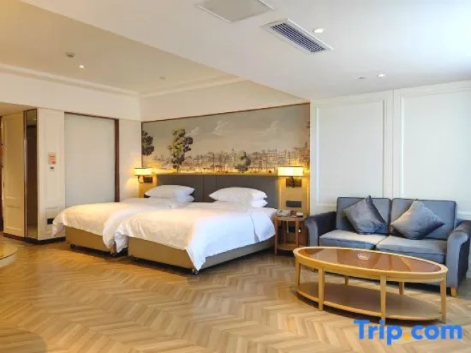 Deluxe Sextuple room