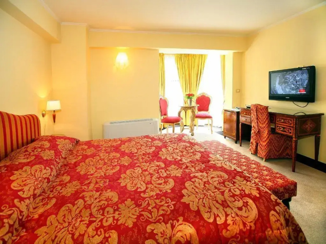Vigo Hotel