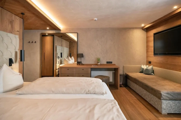Superior Double room with balcony