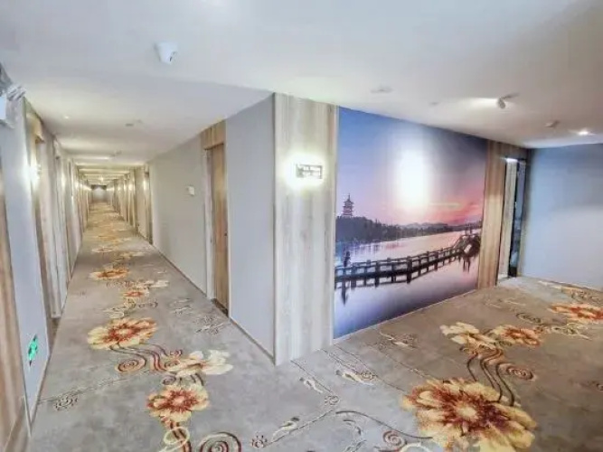Yahao Selected Hotel (Jinfeng Branch)
