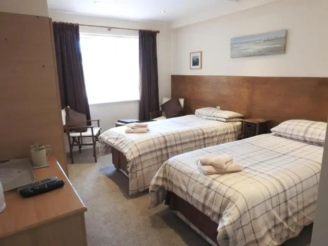 Standard Twin room