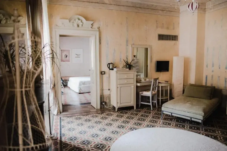 1 Bedroom Suite with lake view