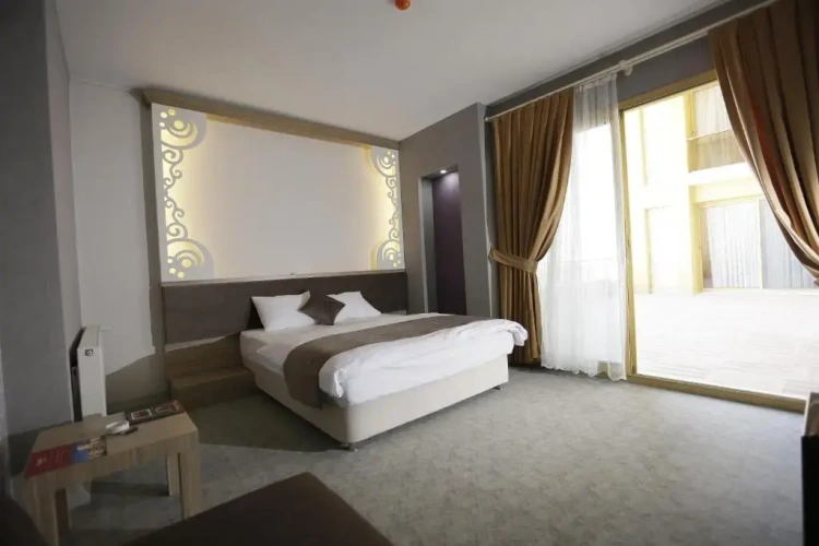 Standard Suite