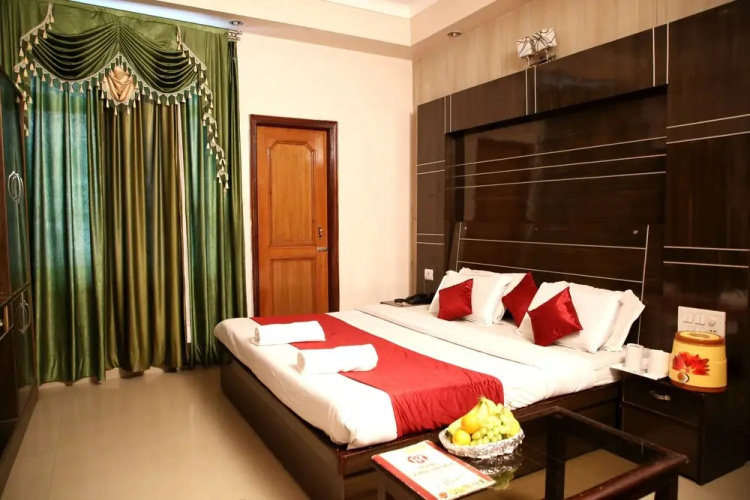 Hotel Vipul Palace