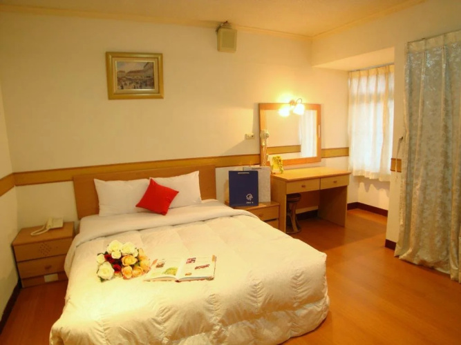 Horng Yi Hotel