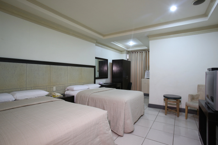 Crown Regency Residences - Cebu