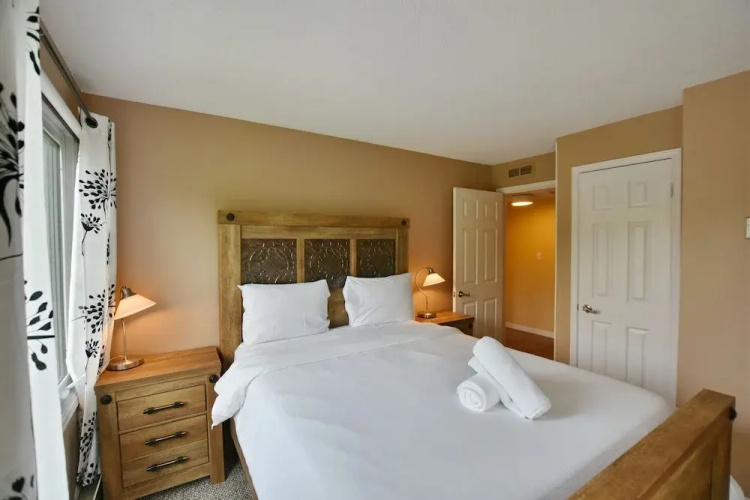 Wintergreen Condos