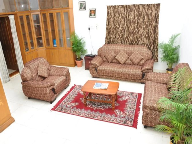 OYO 8033 Premam Service Apartment