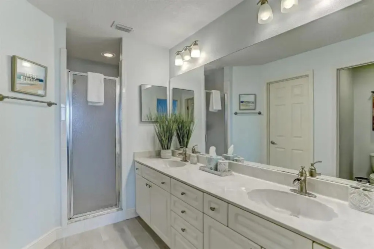 107 Ocean Park