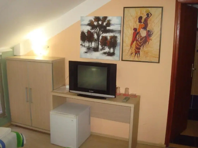 Standard Family room