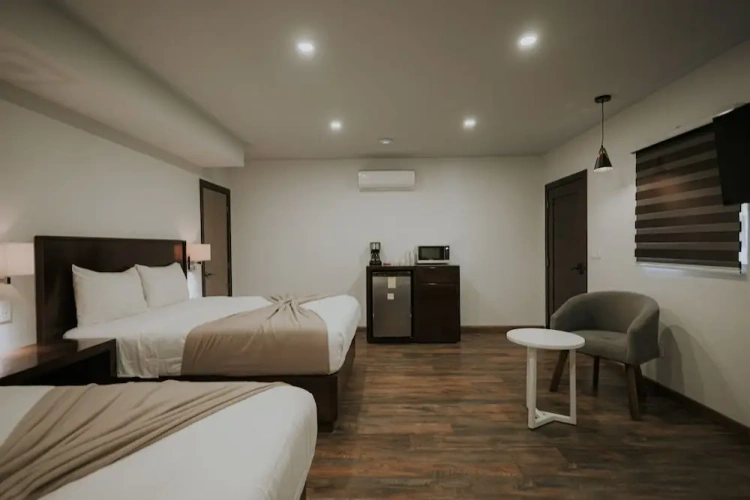 Superior Quadruple room with balcony