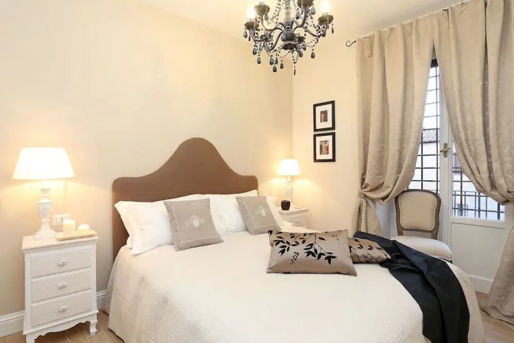 Daplace - Lucrezia Apartment