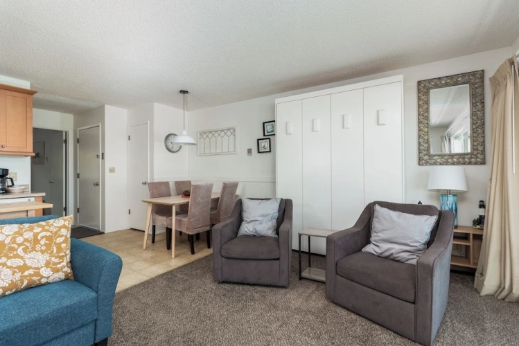 Standard room with balcony and with view