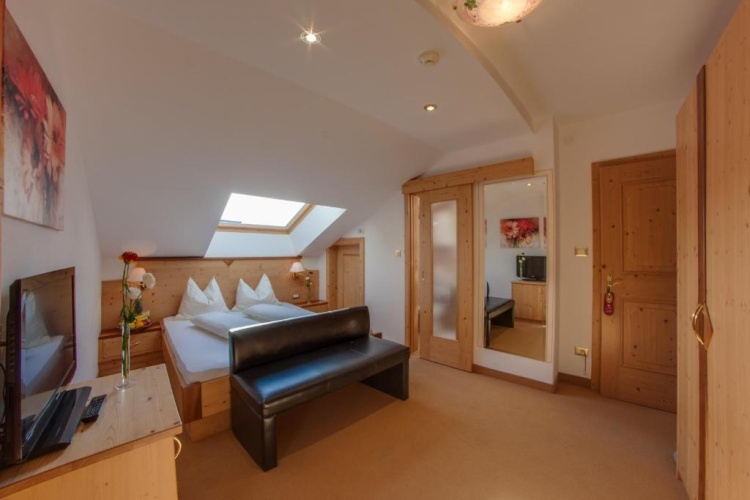 Standard Double room with balcony