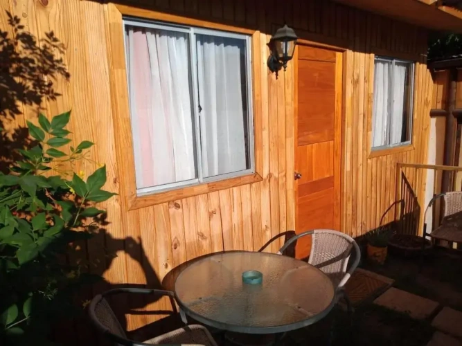 2 Bedrooms Bungalow