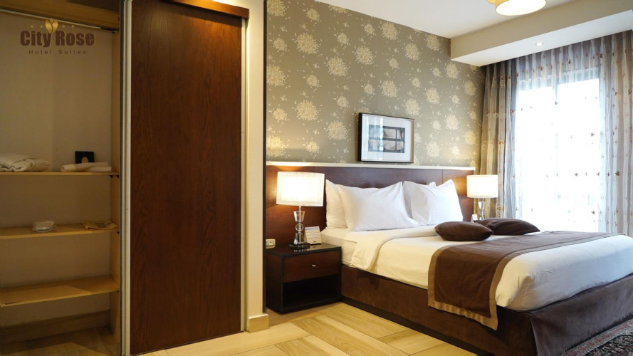 City Rose Hotel Suites