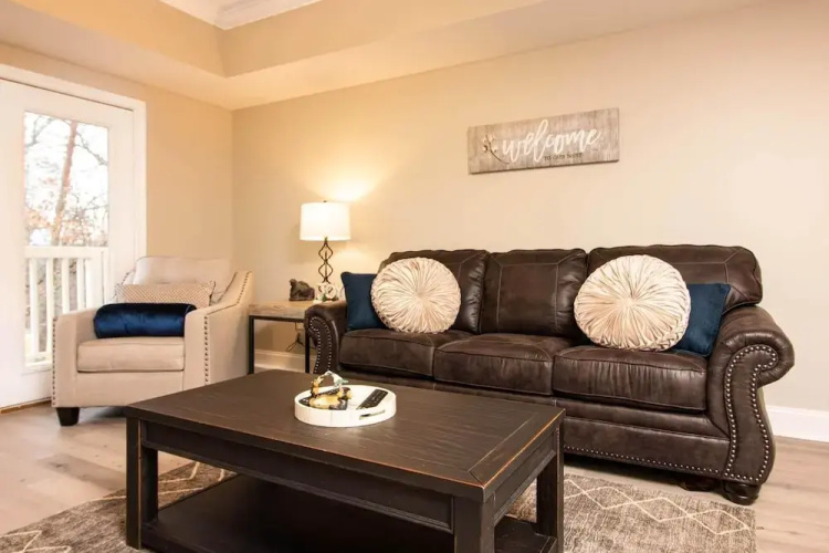 1504 Golf View Towers Above It All