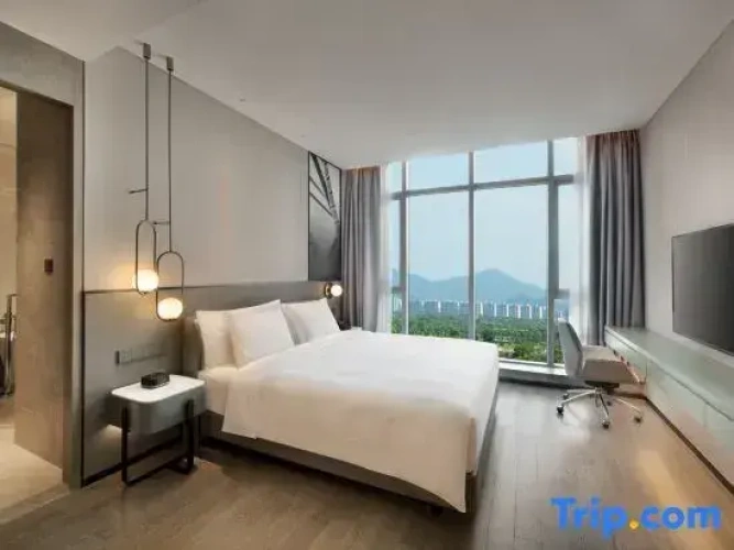 1 Bedroom Double Family Suite