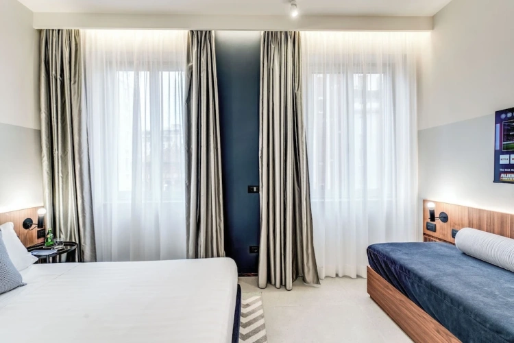 Deluxe Triple room