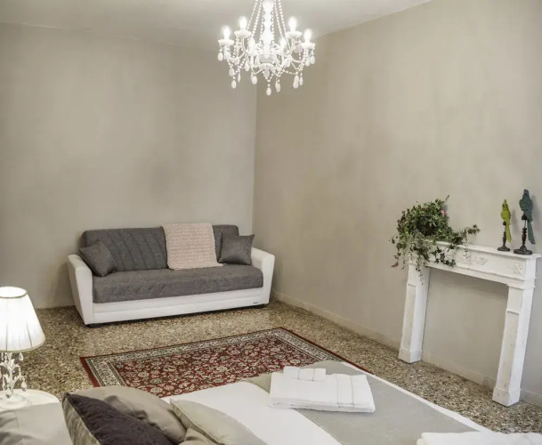 Design Palace Apartments