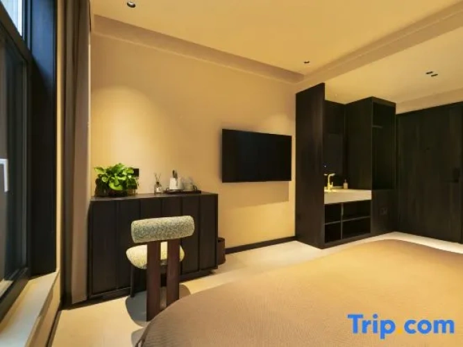 Standard Double room with courtyard view