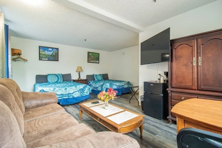 Premium Quadruple Suite