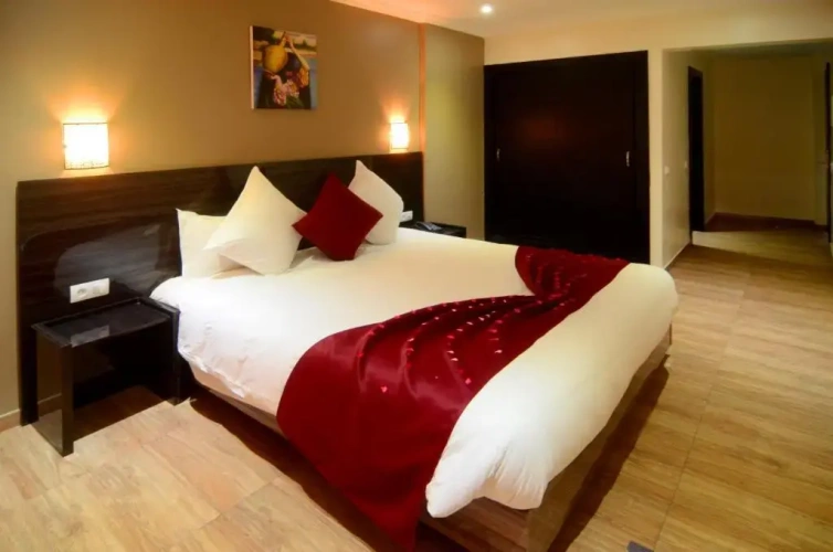 Standard Triple room